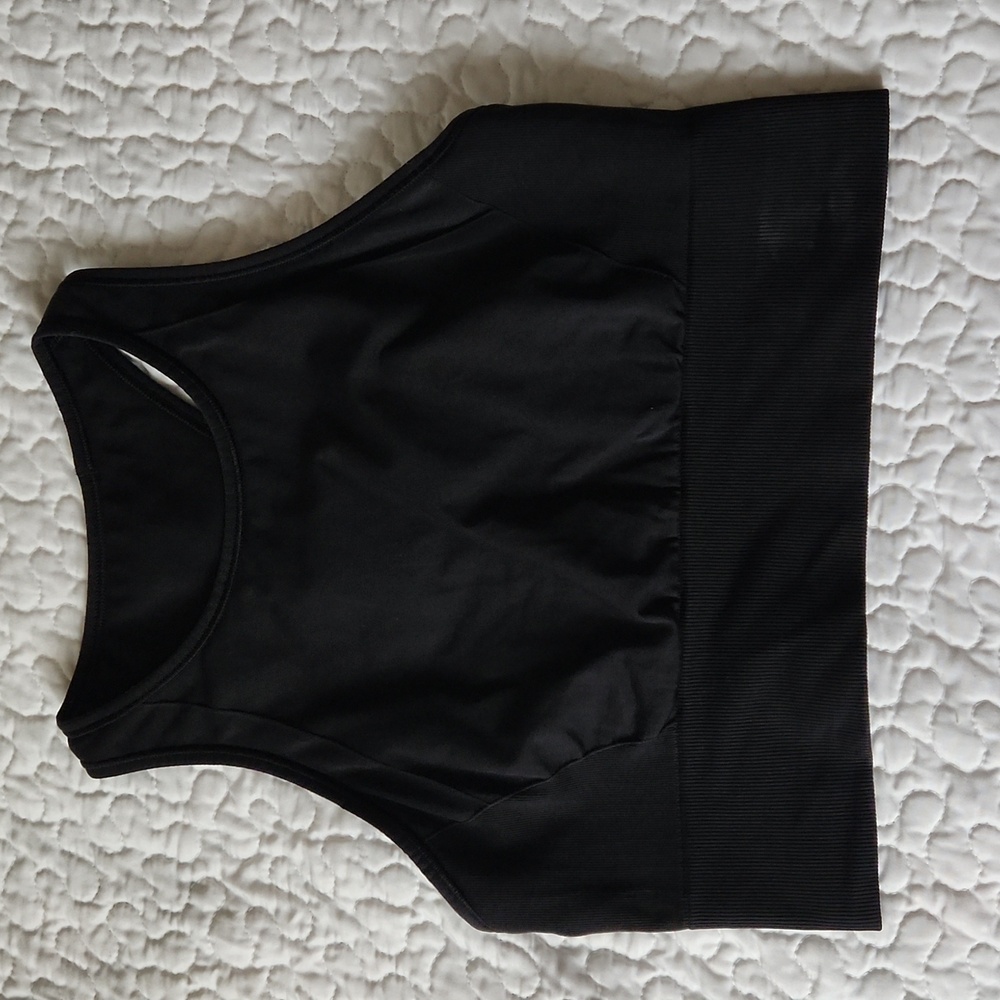 Lululemon Black Sleeveless Crop Top/ Sports Bra